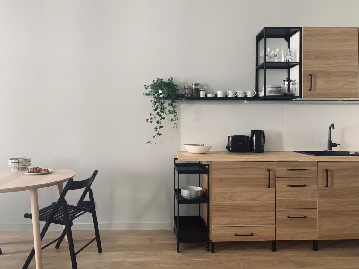Apartment Stylish New In Old Town - Centre, Self Check-in, Walkable To Major Attractions *